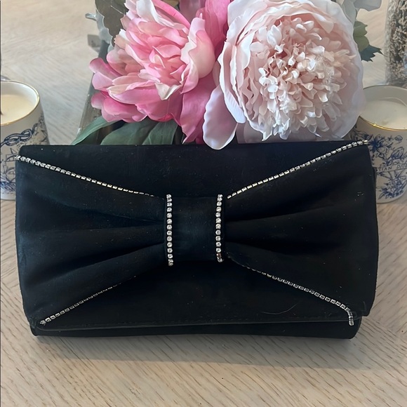 Velvet Rhinestone Bow Clutch - Picture 1 of 4